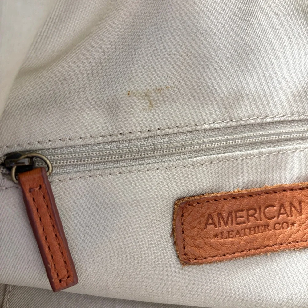 American Leather Co Women Satchel OS Tan‎ Pebbled Leather Crossbody Handbag